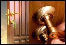 Golden Locksmith Services Daytona Beach, FL 386-319-1123 logo-image - abt-res-01